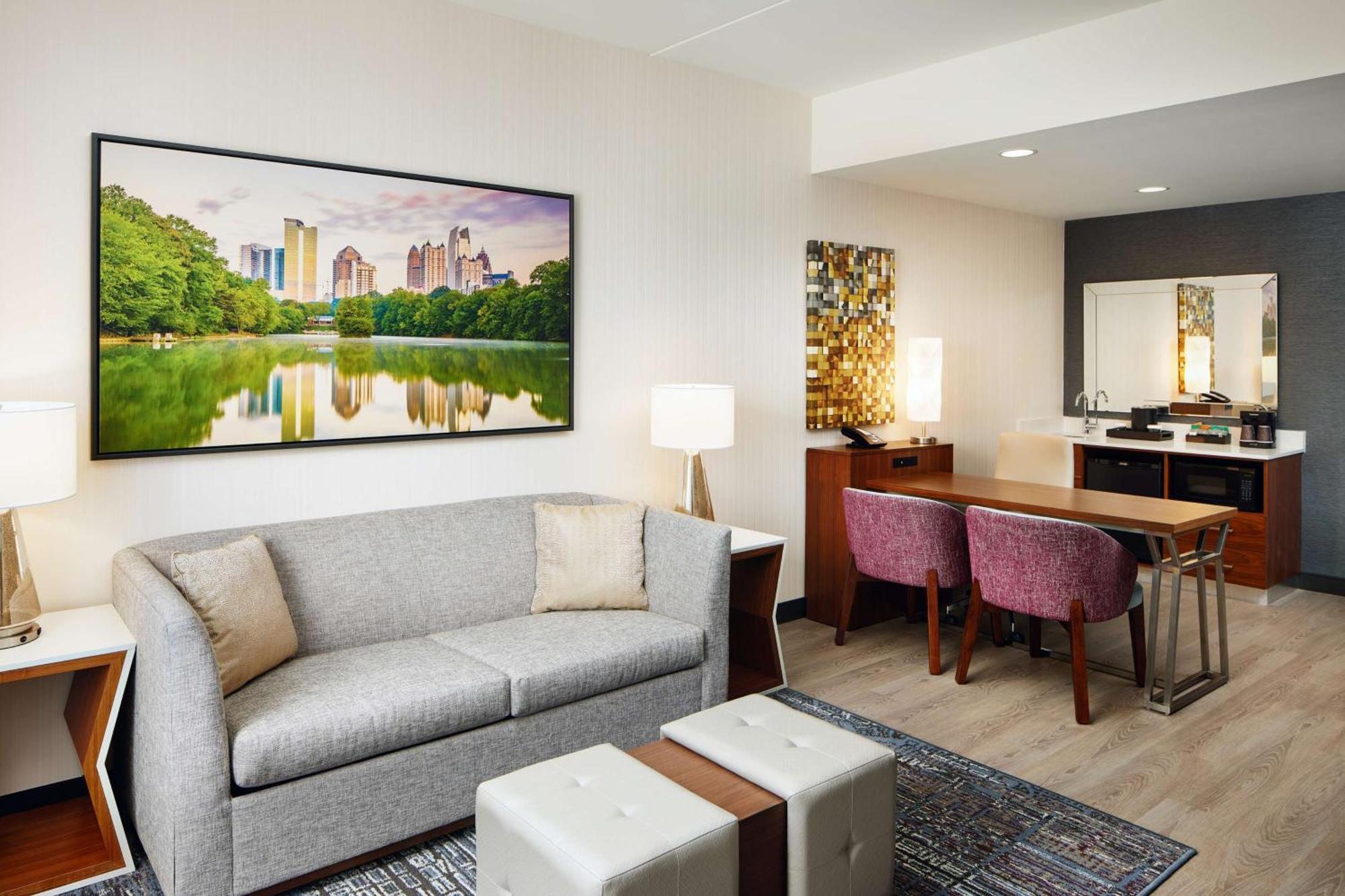 Embassy Suites By Hilton Atlanta Airport North Hapeville Exteriér fotografie